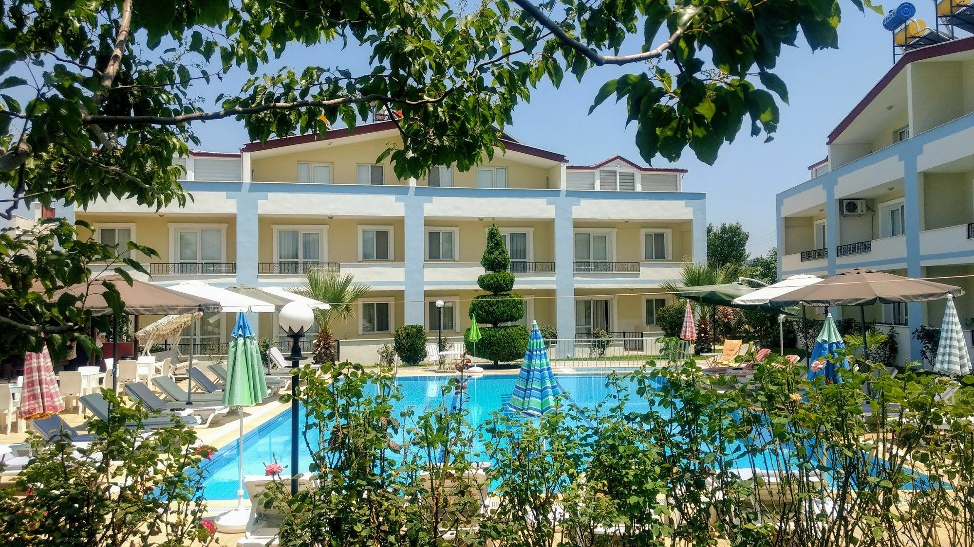 Melodi Club Apart Davutlar Dış mekan fotoğraf